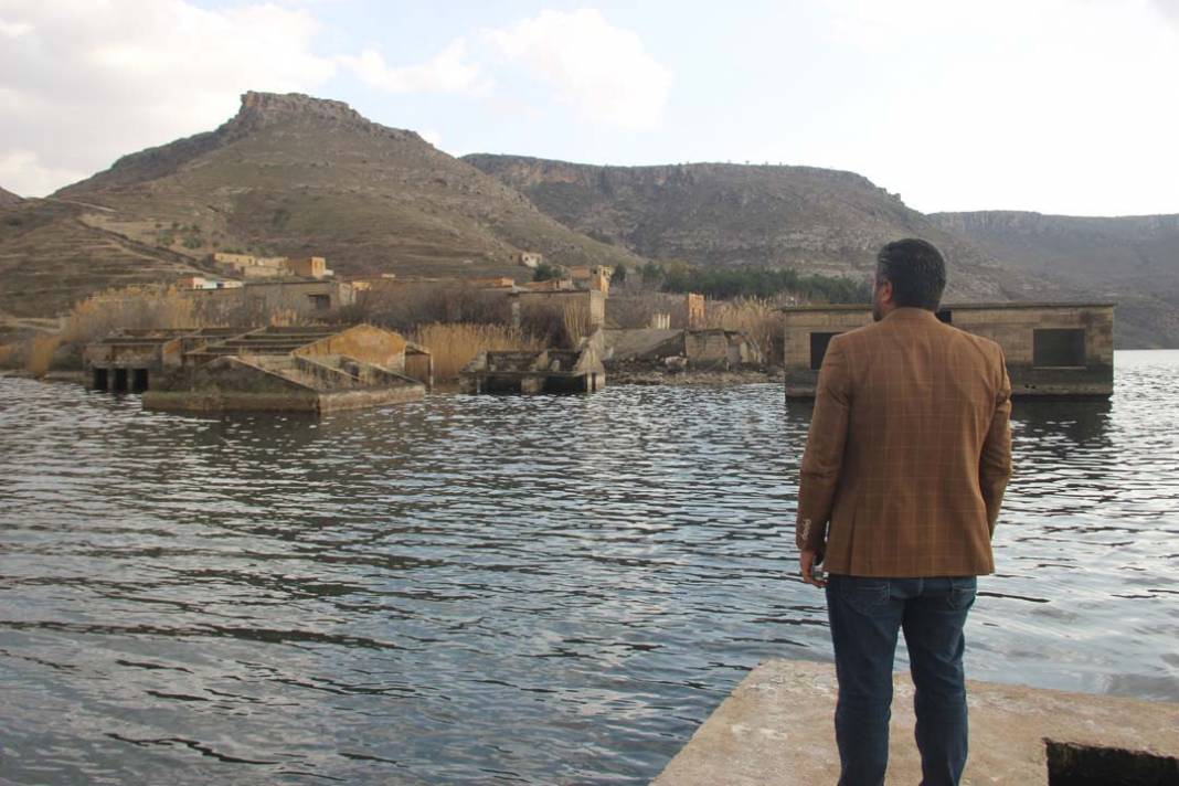 Halfeti’de 2 bin yıllık Çekem mahallesi yeniden su yüzüne çıktı 12